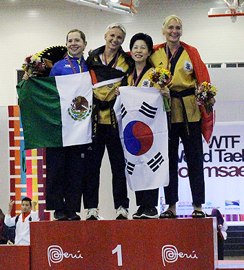 Individuals_F_Under_60_Award_Ceremony_3